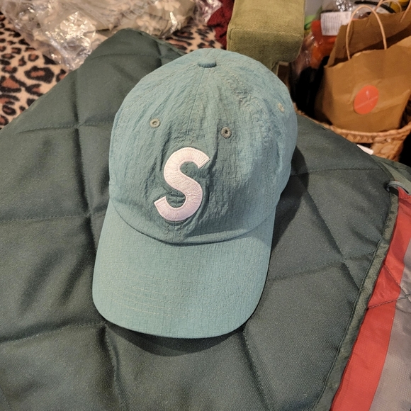 Supreme Cordura Ripstop S Logo 6-Panel